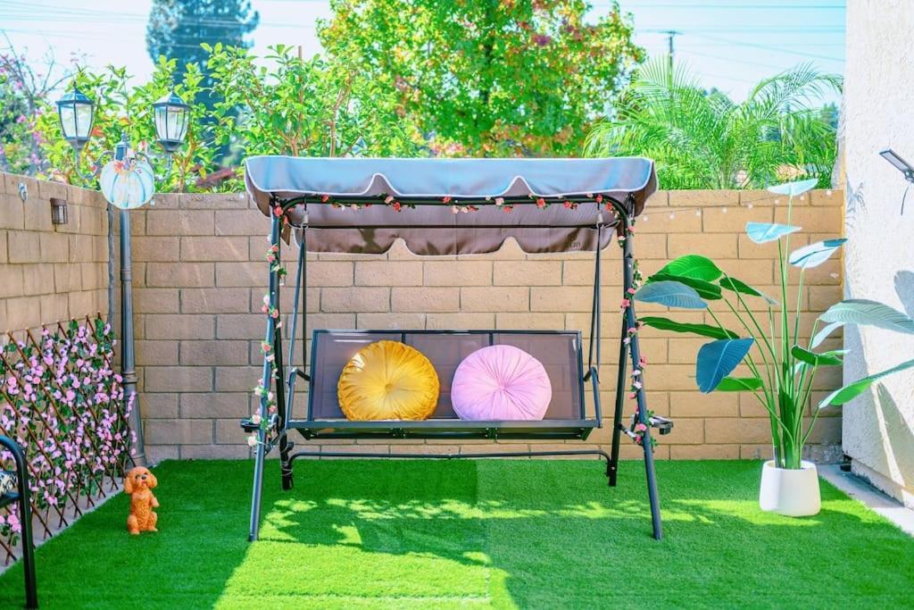 La Sunny House Beautiful Yard 7 Rooms 4 Bathrooms Near Disneyland & Hollywood & Downtown Hacienda Heights Exterior foto